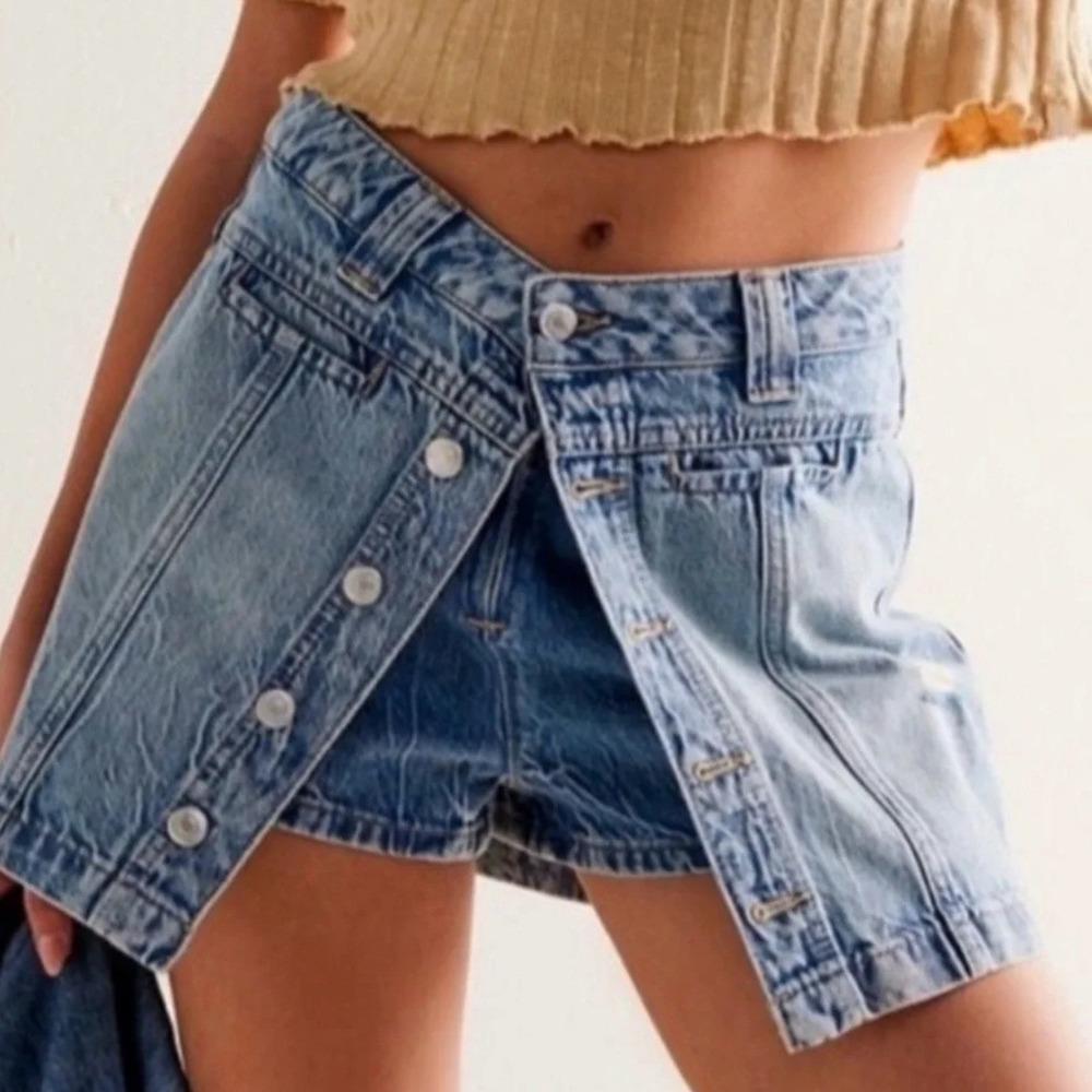 Free People We The Free Midnight Sun Midrise Denim Skort Distressed Button Front
